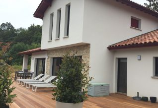 la maison contemporaine basque signée Maison Aquitaine