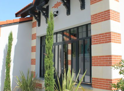 maison contemporaine porte vitrée