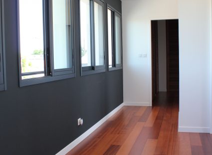 maison de ville à étage