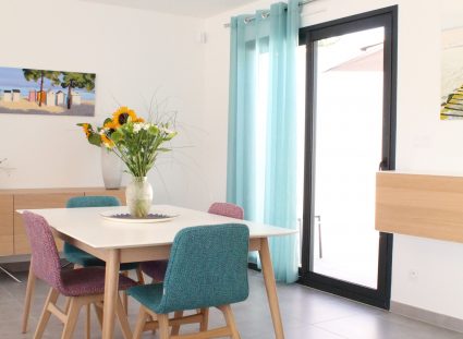 maison retaise contemporaine sejour lumineux