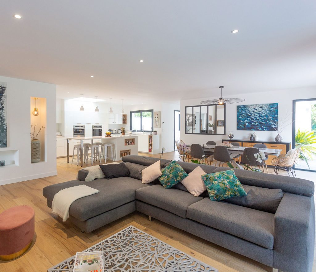 séjour lumineux dans une maison IGC