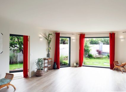 maison avec pièce destinée au yoga