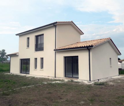 maison a etage dans l entre deux mers