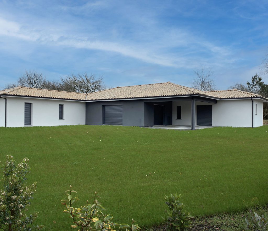 maison contemporaine en L chantier